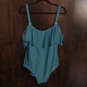 Never worn Time and Tru swimsuit